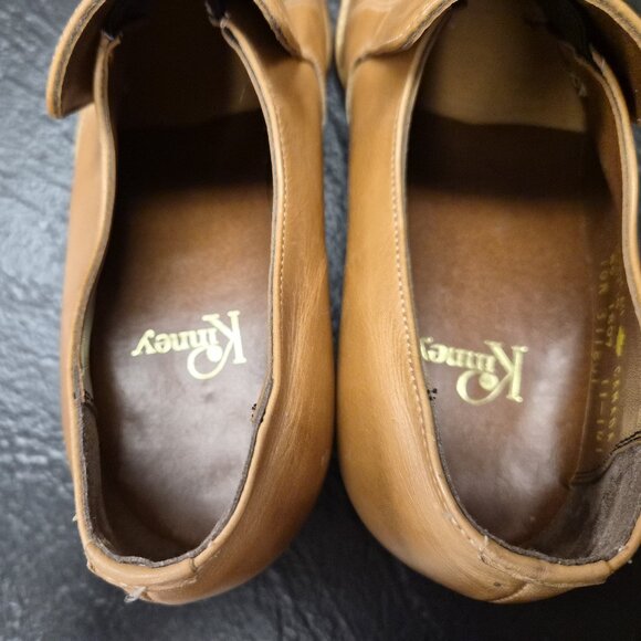 Men's Classic Tan Loafers - Picture 7 of 7